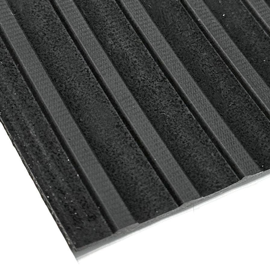 Wide Flute Rubber Matting Per Metre - Car Builder Solutions