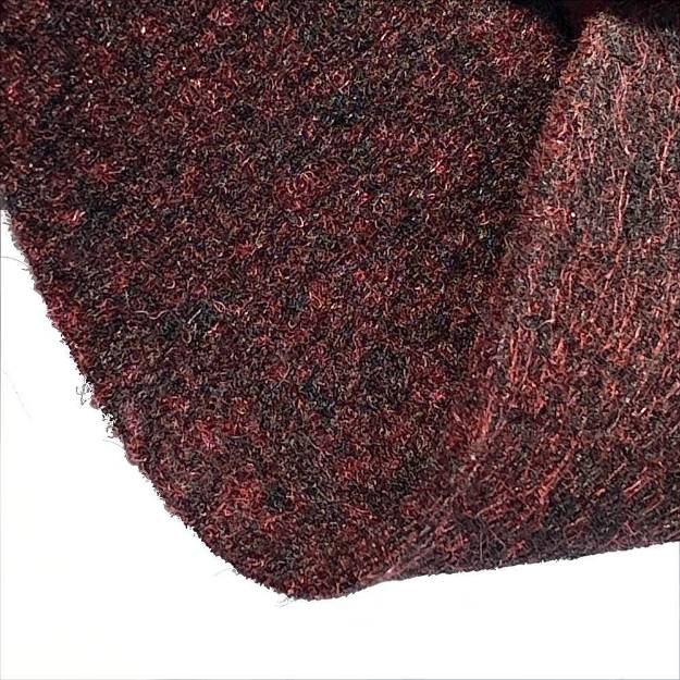 lightweight-carpet-from-a-roll-black-red-per-metre
